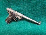 RUGER - STANDARD AUTO. MARK I. 200TH YEAR OF AMERICAN LIBERTY. 6" BBL. W-1 MAGAZINE. NICE BORE! MFG. IN 1976.
- .22 LR - 2 of 16
