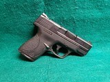 SMITH & WESSON - M&P40 SHIELD. SINGLE STACK. SUB-COMPACT CARRY PISTOL. W-1 MAG. NEAR MINT! - .40 S&W - 1 of 15