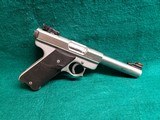 AMT - LIGHTNING. RUGER MARK II CLONE. STAINLESS. 5" BULL BARREL. NO MAG. VERY NICE! - 22 LR - 1 of 17