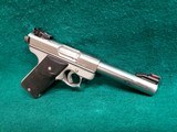 AMT - LIGHTNING. RUGER MARK II CLONE. STAINLESS. 5" BULL BARREL. NO MAG. VERY NICE! - 22 LR - 3 of 17