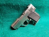 AMT - BACKUP 380. POCKET CARRY PISTOL. STAINLESS. 2.5" BBL. W-1 MAG. MINTY BORE! - .380 ACP - 6 of 15