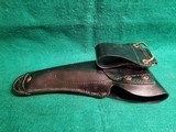 SERVICE MFG. CO - YONKERS, NY. 1911. 5 INCH. LEATHER LINED PLASTIC SWIVEL HOLSTER. ORIGINAL MILITARY MP/NYPD POLICE ISSUE. MODEL# 2425 - .45 ACP - 3 of 9