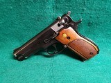 SMITH & WESSON - MODEL 39-2. DA/SA. 4" BBL. W-MAG. NICE BORE! MFG. CIRCA LATE 70'S - 9MM LUGER - 4 of 15