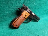 SMITH & WESSON - MODEL 39-2. DA/SA. 4" BBL. W-MAG. NICE BORE! MFG. CIRCA LATE 70'S - 9MM LUGER - 2 of 15