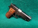 SMITH & WESSON - MODEL 39-2. DA/SA. 4" BBL. W-MAG. NICE BORE! MFG. CIRCA LATE 70'S - 9MM LUGER - 3 of 15