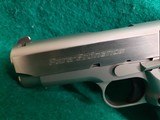 PARA ORDNANCE - P12. STAINLESS STEEL DOUBLE STACK 1911. 3.5" BBL. IN ORIGINAL CASE W-3 MAGS AND PAPERS. NEAR MINT! MFG. IN 2002 - .45 ACP - 10 of 19