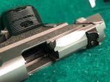 RUGER-P89-9MM-STAINLESS - 18 of 24