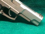 RUGER-P89-9MM-STAINLESS - 9 of 24