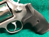 SMITH & WESSON MODEL 686 .357 MAGNUM - 13 of 22