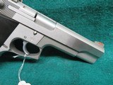SMITH & WESSON-645-45 ACP - 5 of 11