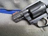 SMITH & WESSON-AIRLITE PD-.22 M.R.F. - 2 of 10