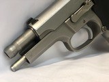 SMITH & WESSON-5906-9MM - 3 of 18