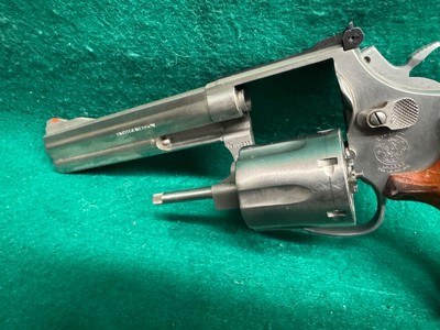 Smith & Wesson-686-357 magnum - Image 7 of 11