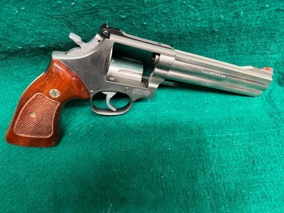 Smith & Wesson-686-357 magnum - Image 3 of 11
