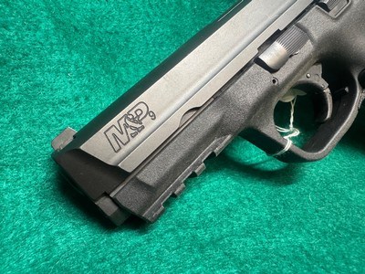 SMITH & WESSON-M&P9-9mm - Image 8 of 11