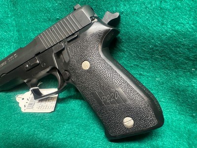 SIG SAUER-P220-45 ACP - Image 7 of 12