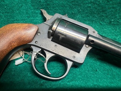 HARRINGTON & RICHARDSON-649-.22LR - Image 3 of 15