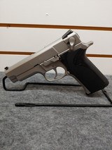 SMITH & WESSON
40 S&W PISTOL - 1 of 4