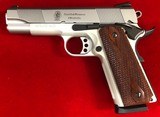 " SOLD " Smith & Wesson 1911SC
45acp - 5 of 16
