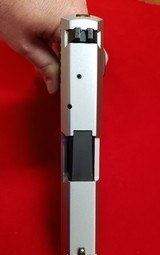 " SOLD " H&k USP 45 Compact SS/Blk - 4 of 7