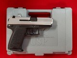 "Sold" H&K USP 40 S&W Compact - 1 of 6