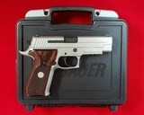 "Sold" Sig Sauer 226 Elite 9mm - 1 of 7