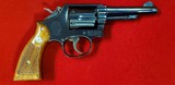 Smith & Wesson Model 10-5 38spl - 1 of 14