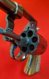 Smith & Wesson Model 10-5 38spl - 8 of 14
