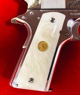 '' SOLD '' Colt Custom Government
38super
Bright Stainless - 7 of 16