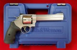 Smith & Wesson 610 - 1 of 7