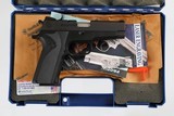 SMITH & WESSON
410
MATTE BLACK
40S&W
1-10 RD MAG
EXCELLENT CONDITION
BOX & PAPERS - 2 of 12