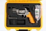 " PENDING " SMITH & WESSON
460 ES
STAINLESS
2 3/4"
460 S&W
YELLOW RUBBER GRIPS
BEAR SURVIVAL KIT - 10 of 12