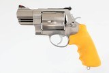 " PENDING " SMITH & WESSON
460 ES
STAINLESS
2 3/4"
460 S&W
YELLOW RUBBER GRIPS
BEAR SURVIVAL KIT - 4 of 12