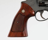 " PENDING " SMITH & WESSON
27-2
BLUED
5"
6 SHOT
WOOD GRIPS
TOOLS,DISPLAY BOX, AND PAPERWORK - 2 of 14