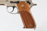SMITH & WESSON39-2NICKEL4"9MM8 ROUNDWOOD GRIPSYEAR 1979 - 6 of 10