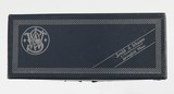 SMITH & WESSON13-1BLUED4"357 MAG6 ROUNDCHECKERED WOODEXCELLENTBOX/PAPERS - 16 of 18