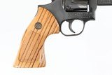 DAN WESSON
M15
BLUED
6,8,2 1/2"
357 MAG
6 ROUND
WOOD GRIPS
GOOD CONDITION
NO BOX - 2 of 15