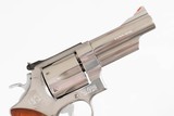 SMITH & WESSON
629-1
STAINLESS
4"
44MAG
6RD
WOOD
EXCELLENT
NO BOX - 4 of 15