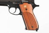 SMITH & WESSON
39-2
BLUED
4"
9MM
WOOD
EXCELLENT
FACTORY BOX AND PAPERS - 5 of 15