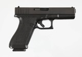 GLOCK 17
GEN 1
PISTOL - 1 of 14