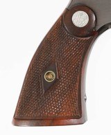 SMITH & WESSON
M&P
38 SPECIAL
REVOLVER - 2 of 10