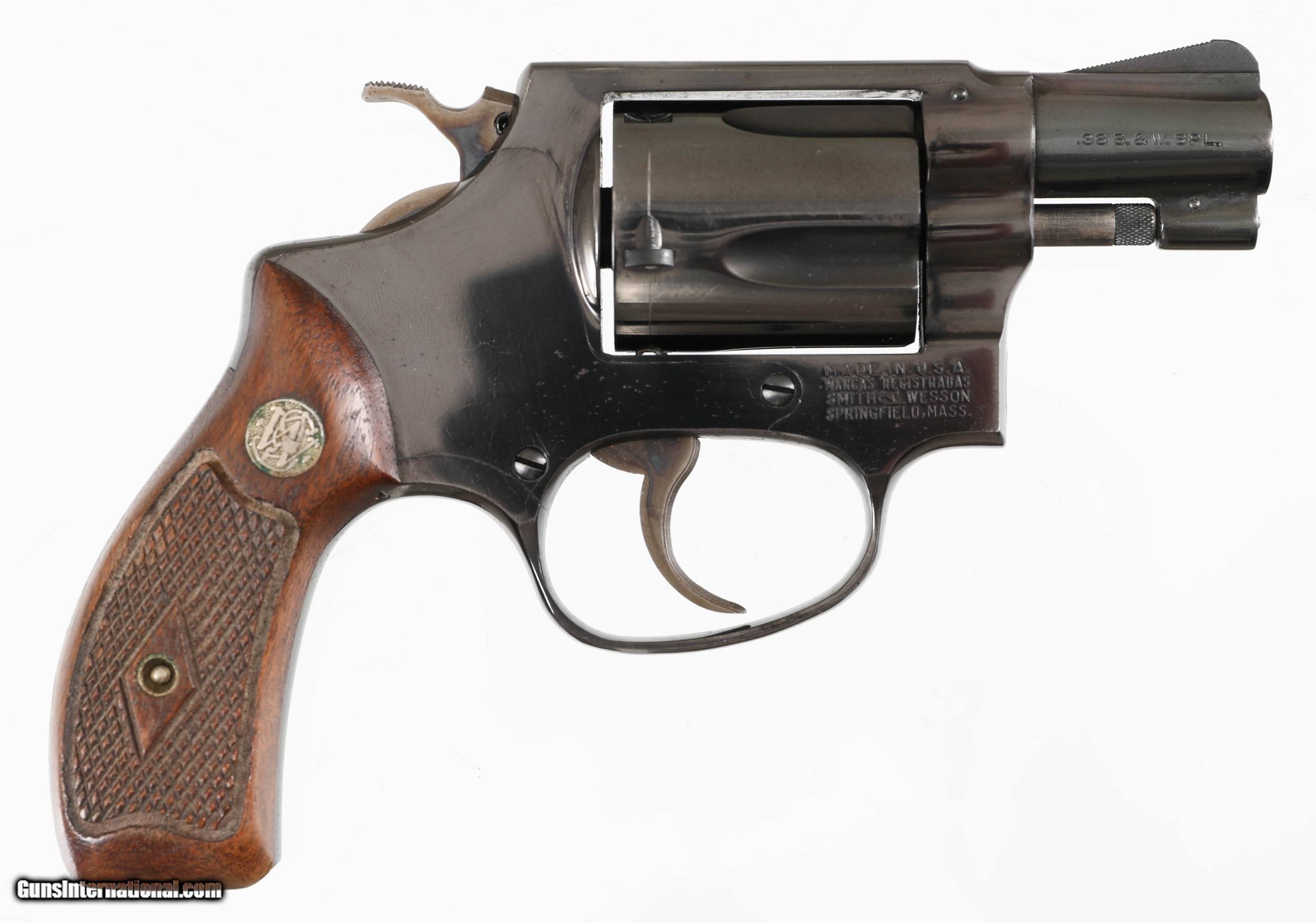 SMITH & WESSON MODEL 36 38 SPECIAL REVOLVER (1960 YEAR MODEL)