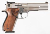 SMITH & WESSON
MODEL 952-2 "PERFORMANCE CENTER"
PISTOL - 1 of 15