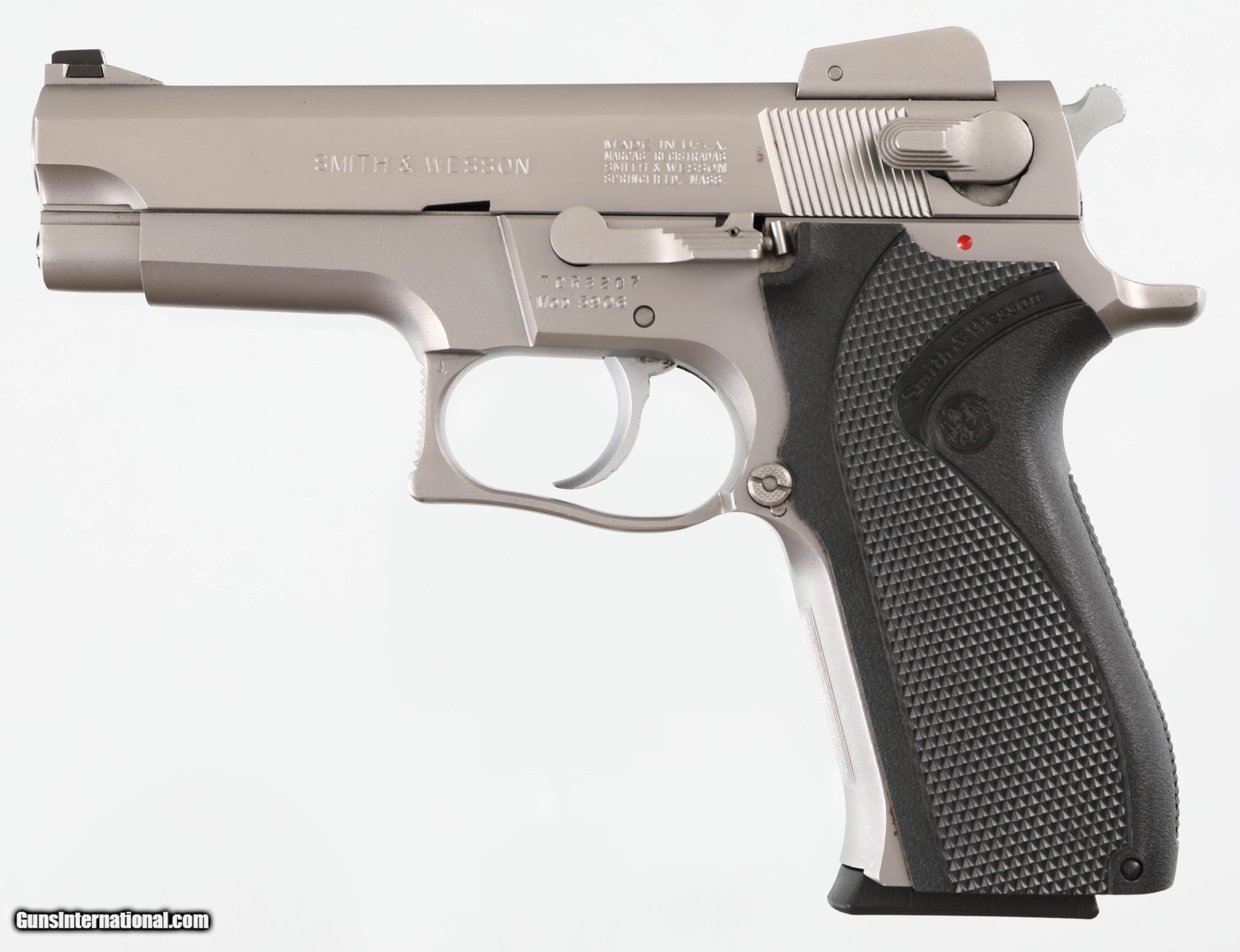 SMITH & WESSON MODEL 5906 9MM PISTOL