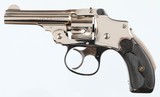 SMITH & WESSON
NEW DEPARTURE
32 S&W
REVOLVER
(1909-37 YEAR MODEL) - 4 of 13