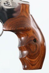 SMITH & WESSONMODEL 629-644 MAGNUMREVOLVER(PORTED BARREL - POLISHED STAINLESS) - 5 of 10