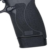 SMITH & WESSONModel M&P®45 SHIELD M2.0™ Integrated Crimson Trace® Red Laser ManualSKU - 12087 - 5 of 5