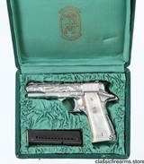 LLAMA
ESPECIAL
22LR
PISTOL
(ENGRAVED) - 15 of 15