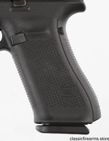 GLOCK
22 GEN 5
40 S&W
PISTOL - 5 of 18