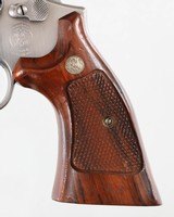 SMITH & WESSON
MODEL 66-3
357 MAGNUM
REVOLVER - 5 of 10